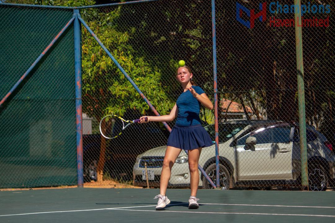 Tennis player Nickie